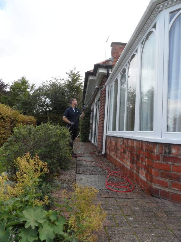 Cleaning a conservatory windows
